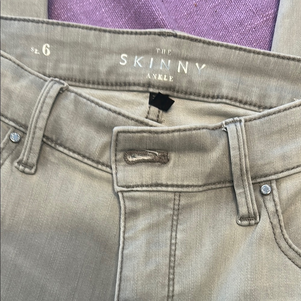 White House Black Market Gray Skinny Jeans - Picture 2 of 3